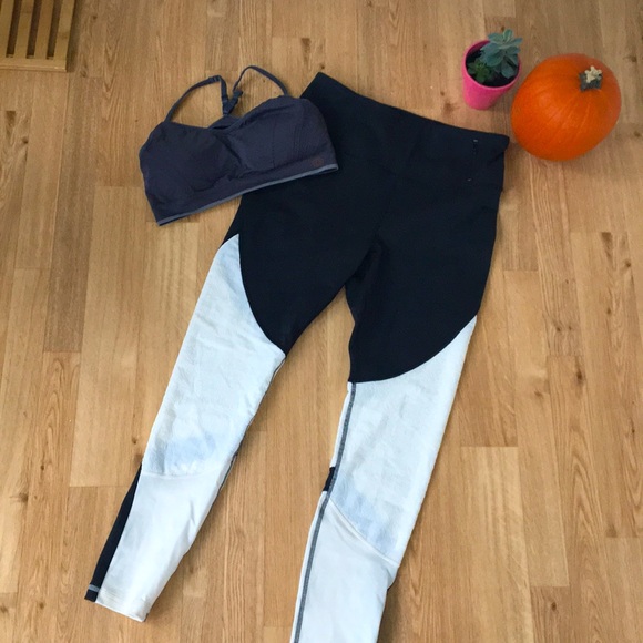 CALIA by Carrie Underwood Pants - Calia Cream & “Lace” leggings